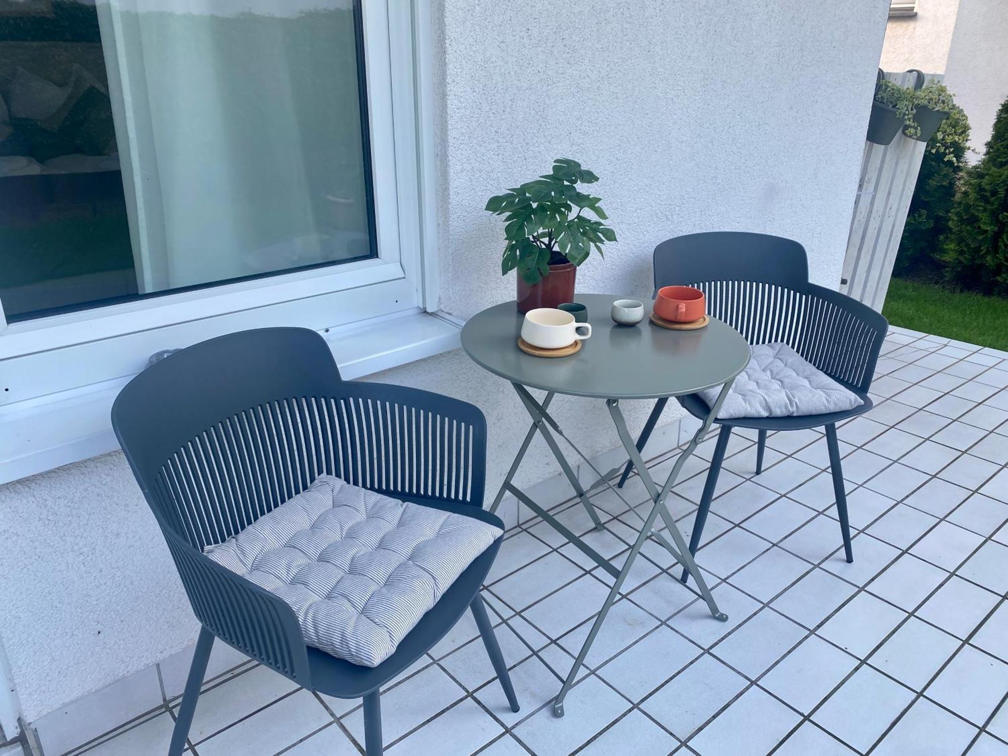 Moderne Wohnung Mit Terrasse & Parkplatz; Naehe Bwzk & Amazon Koblenz  Bagian luar foto